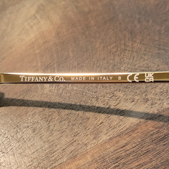 Tiffany & Company TF4193b Sunglasses in Havanah Brown on Tiffany Blue MA#460 - Picture 10 of 17